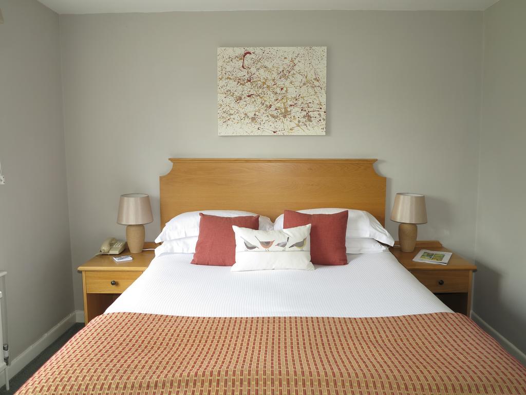 Fairwater Head Hotel แอ็กซ์มินสเตอร์ ภายนอก รูปภาพ